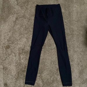 Zoned in tight 27”